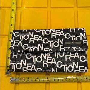 Kenneth Cole Reaction Black and White Logo Wallet
